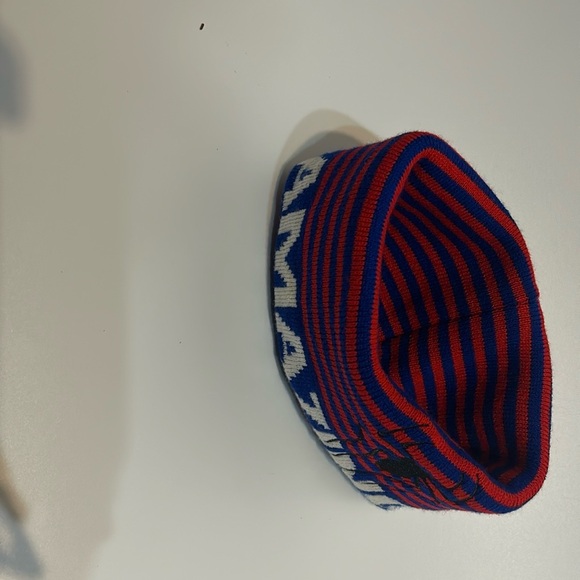 Spider Man hat and gloves - Picture 3 of 4